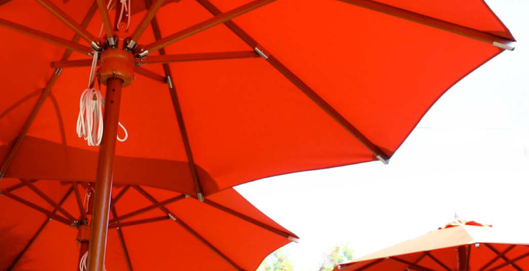 Fournisseur parasol a marrakech